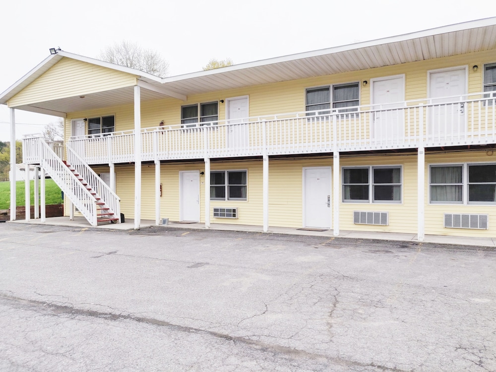 Countryside Inn - photo 34