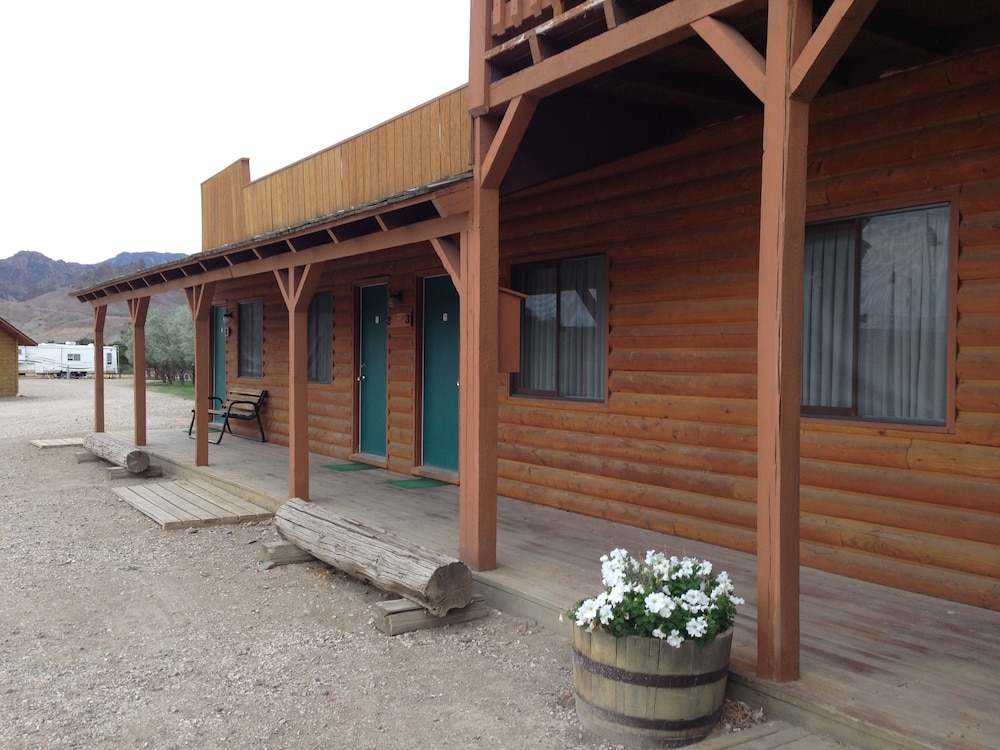 Yellowstone Valley Inn - photo 70