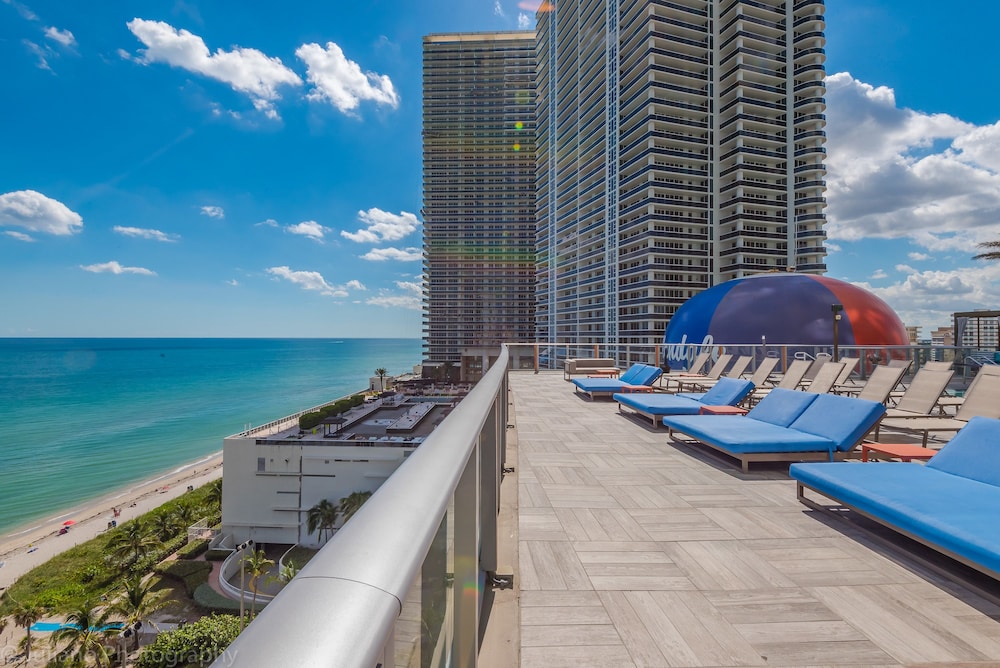 Private Ocean Condos Hyde Beach Resort - photo 88
