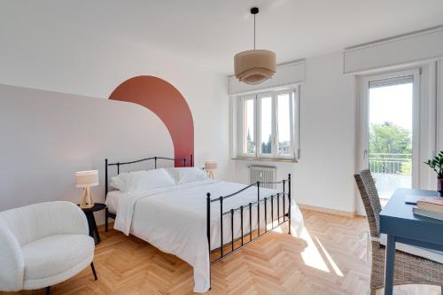 Heaven 11 Design Apartment con Vista Castello e Garage box — 4-Star Luxury Hotel in Udine, Italy