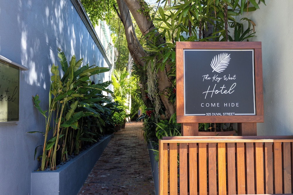 The Key West Hotel - photo 42