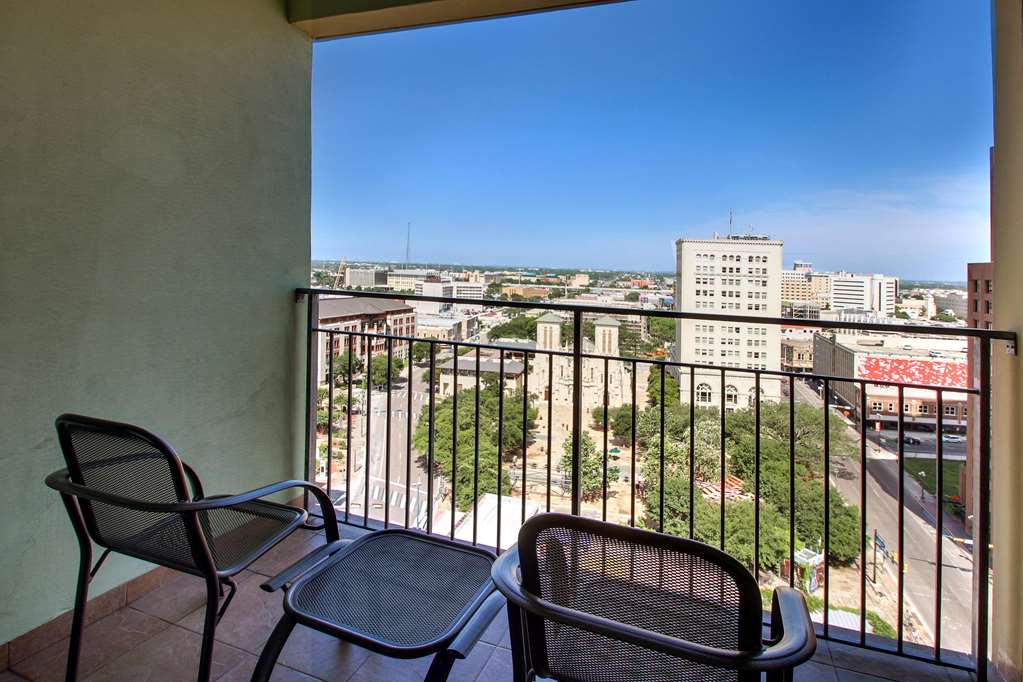 Drury Plaza Hotel San Antonio Riverwalk - photo 30