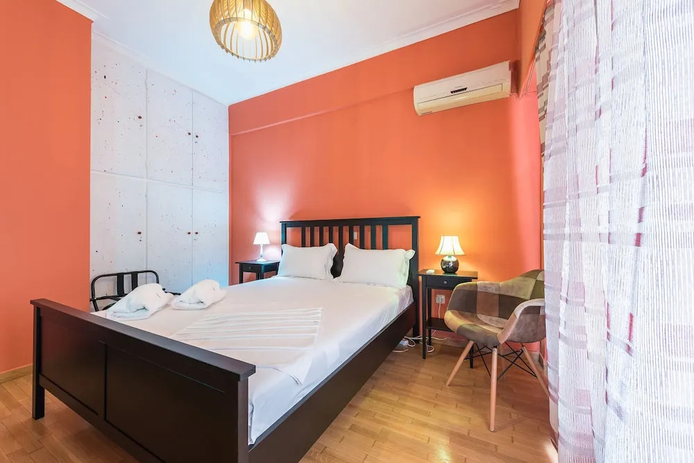 Sunny Loft in Koukaki by Cloudkeys - last minute hotel in Athens