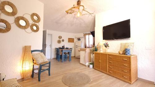 Villa Sa Mama — 4-Star Luxury Hotel in San Teodoro, Italy