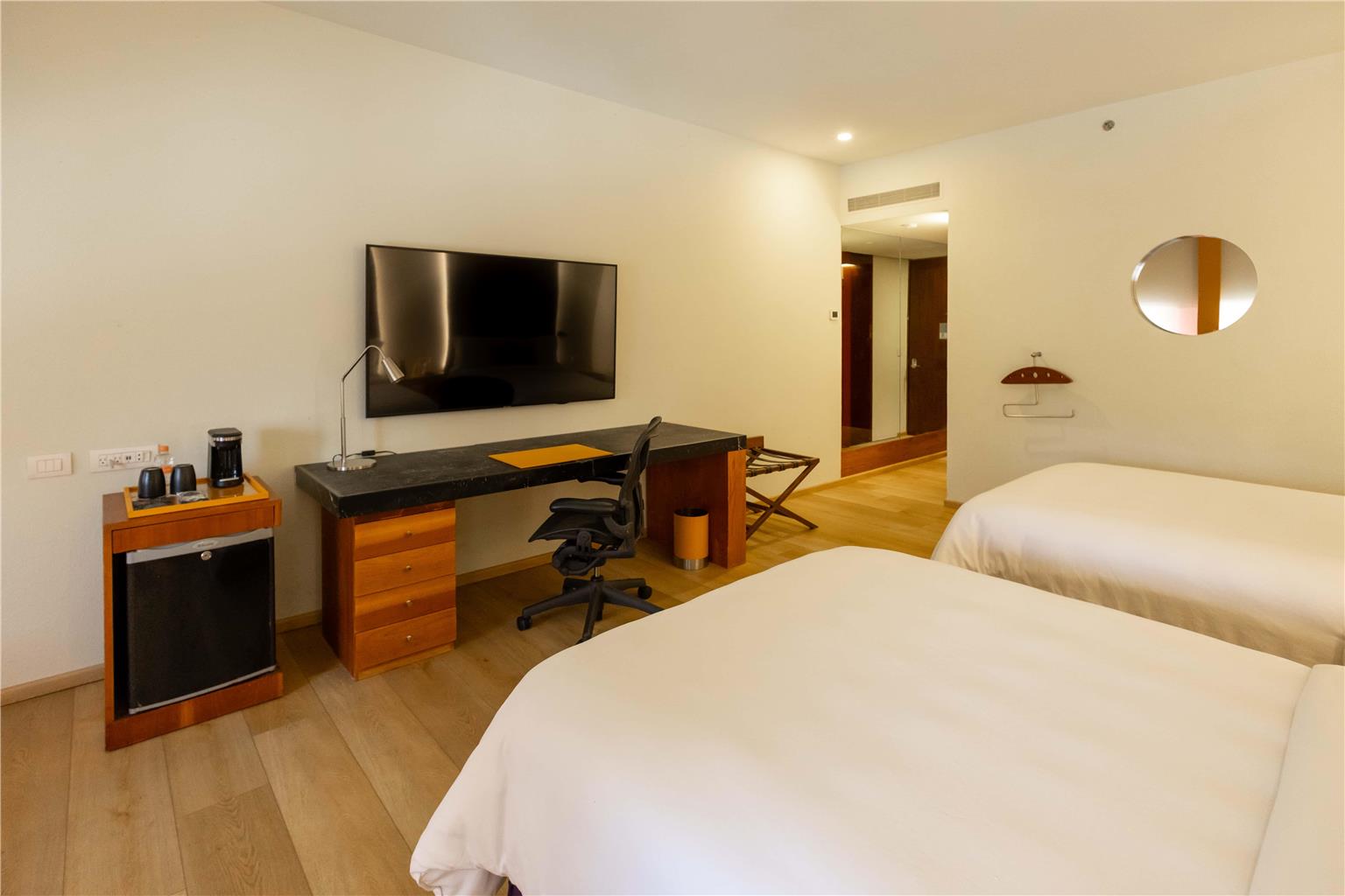 BMONTV ROOM