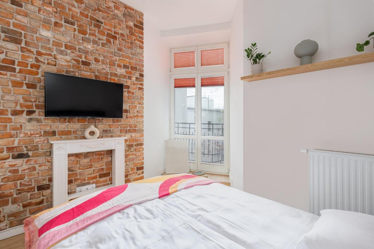 Malila Premium Apartments Cracow Centre Starowiślna 41 — 4-Star Luxury Hotel in Krakow, Poland