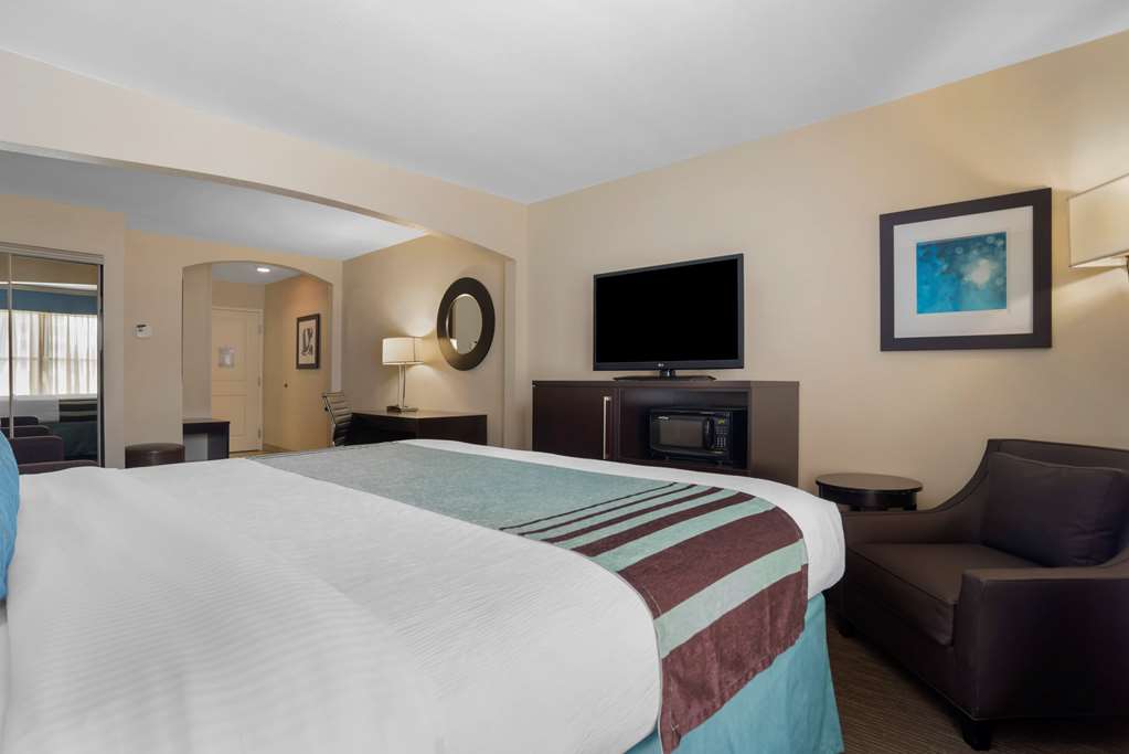 Best Western Plus Tallahassee North Hotel - photo 15