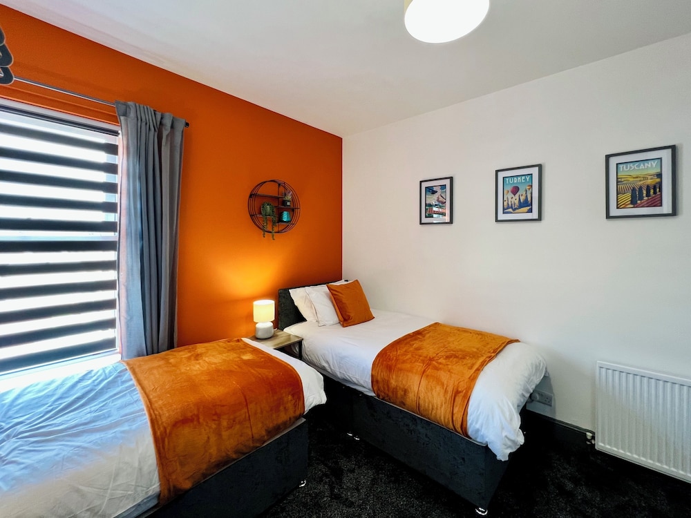 Birkin House Great for Contractors or Family Holidays — 4-Star Luxury Hotel in Nottingham, United Kingdom