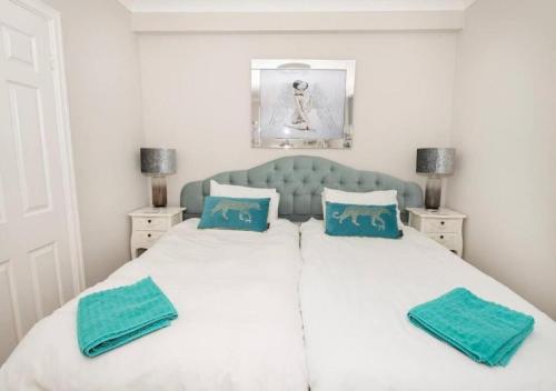 Seabirds Cosy Ground Floor Apartment with Parking Space