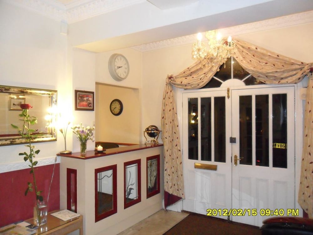 Thorpe Lodge Hotel — Peterborough
