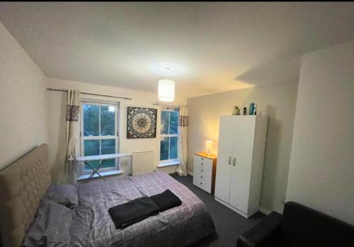 Rhaspody star - last minute hotel in Waltham Cross