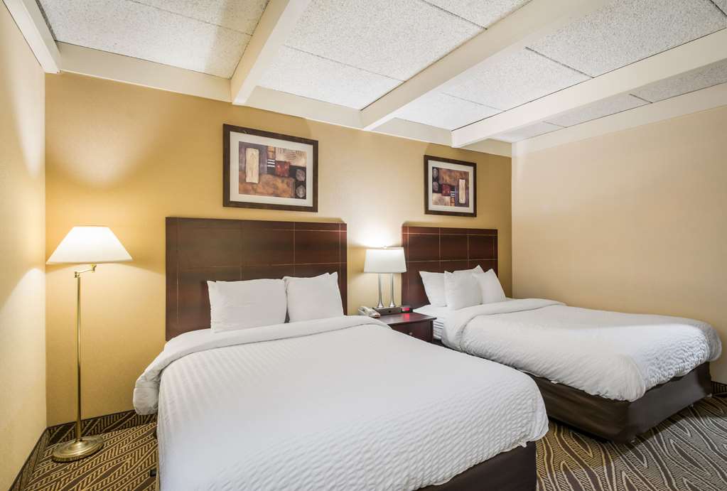 Suburban Studios Buffalo Airport - photo 20