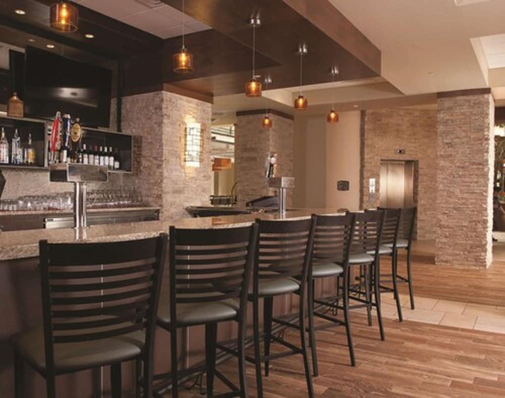 Embassy Suites by Hilton Nashville Airport - photo 47