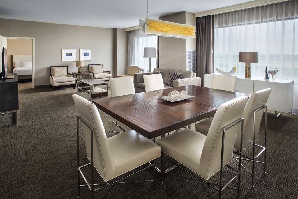 Hyatt Regency Pittsburgh International Airport - photo 21