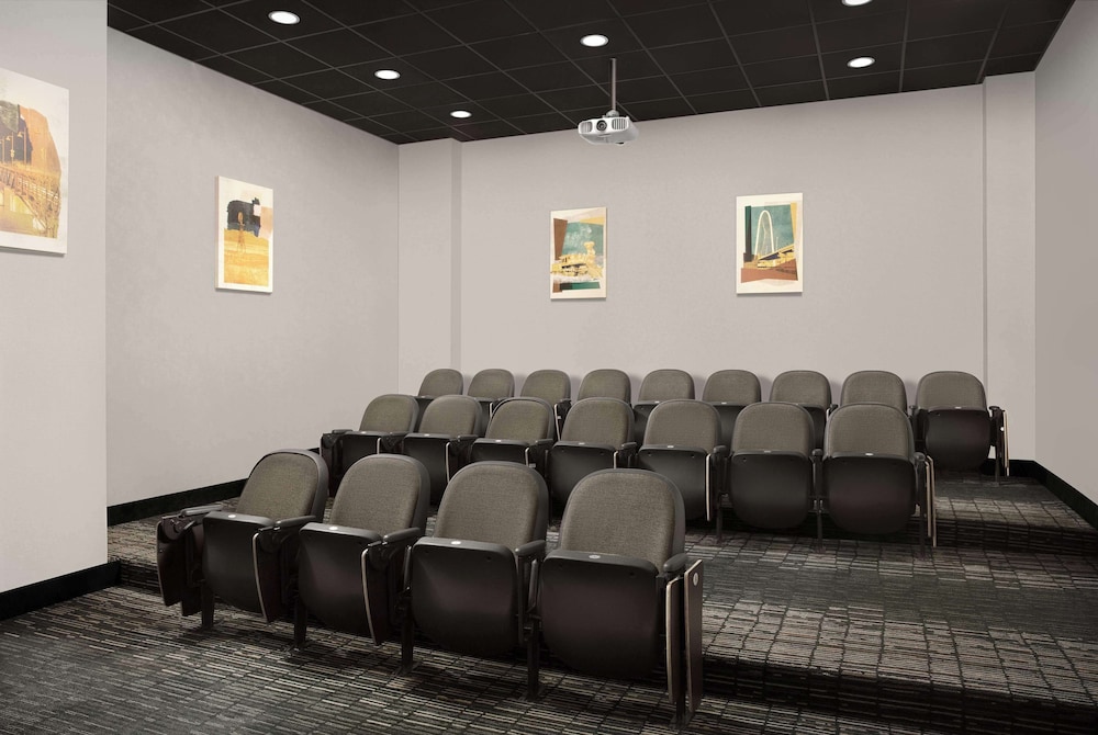 Homewood Suites by Hilton Dallas Downtown TX - photo 46