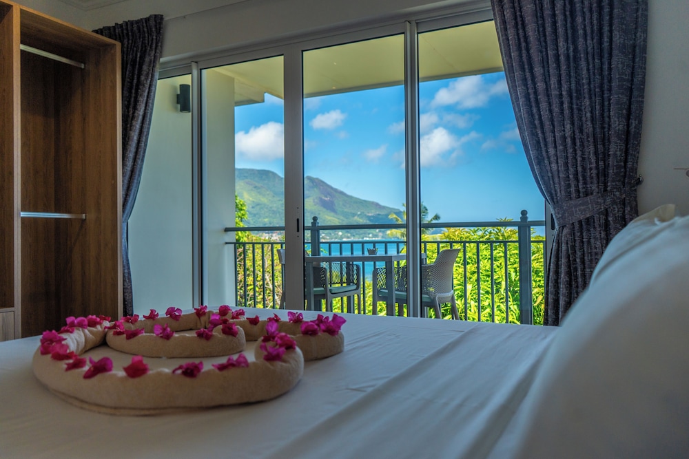 Summer Sand Holiday Apartments — 4-Star Luxury Hotel in Beau Vallon, Seychelles