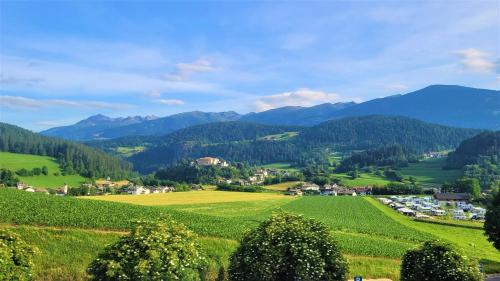 Appartements Tirol — 4-Star Luxury Hotel in San Lorenzo Di Sebato, Italy