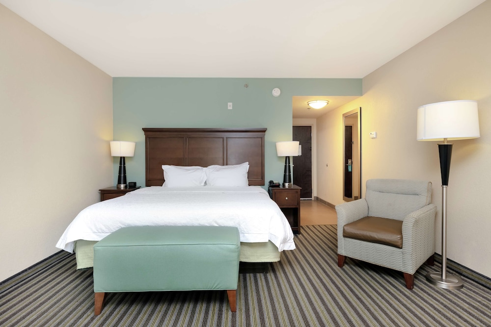 Hampton Inn & Suites Adairsville Calhoun Area - photo 13