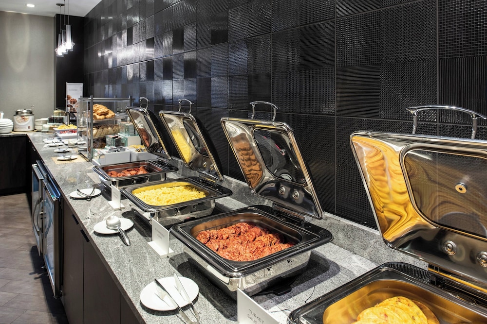 Fairfield Inn & Suites by Marriott Boston Logan Airport Chelsea - photo 36