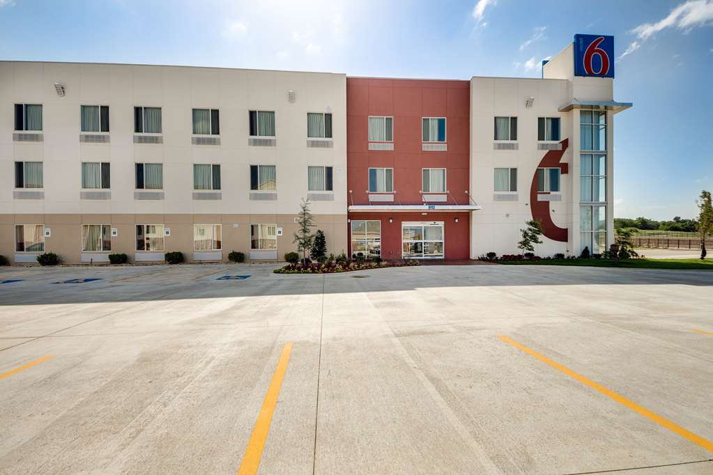 Motel 6 Tulsa OK - photo 4