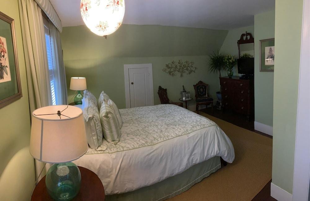Olde Captains Inn - photo 23