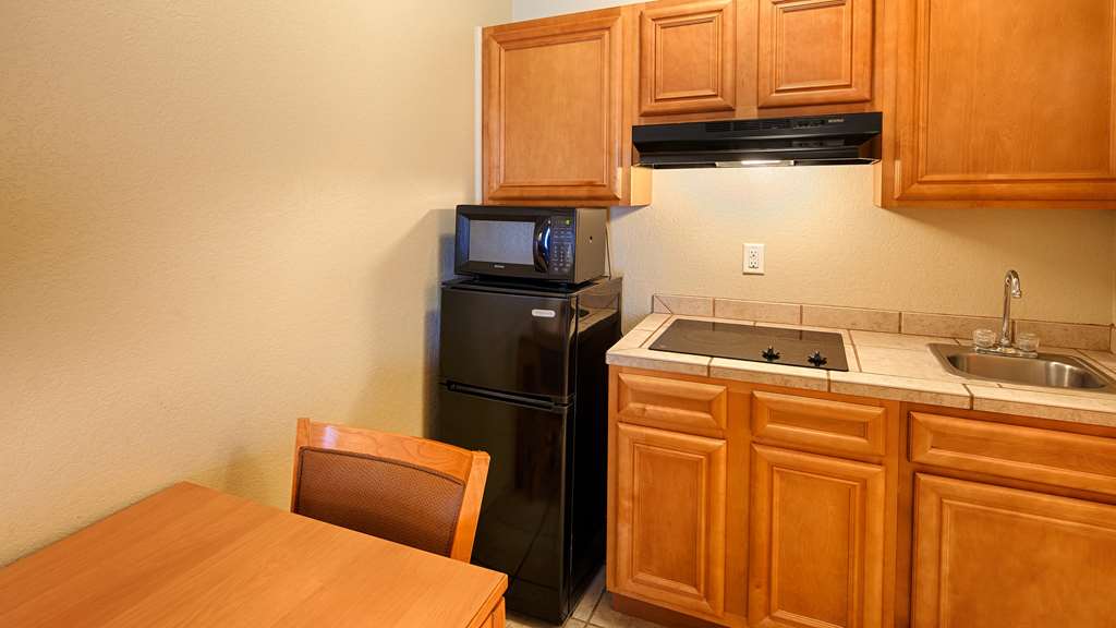 Best Western Plus Guymon Hotel & Suites - photo 27