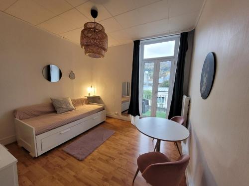 Charmant Studio - last minute hotel in Bagneres-De-Bigorre
