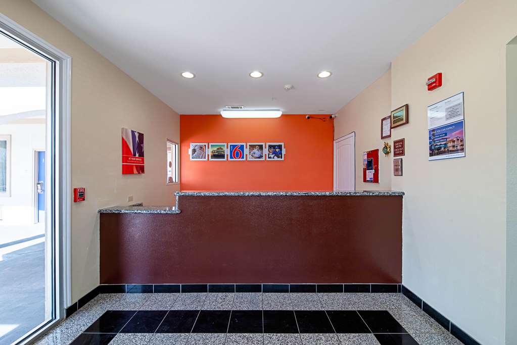 Motel 6 Rhome TX - photo 25