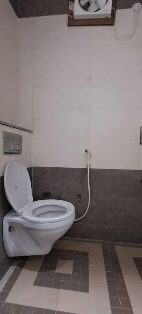 Madhu Sudhan - last minute hotel in Mathura