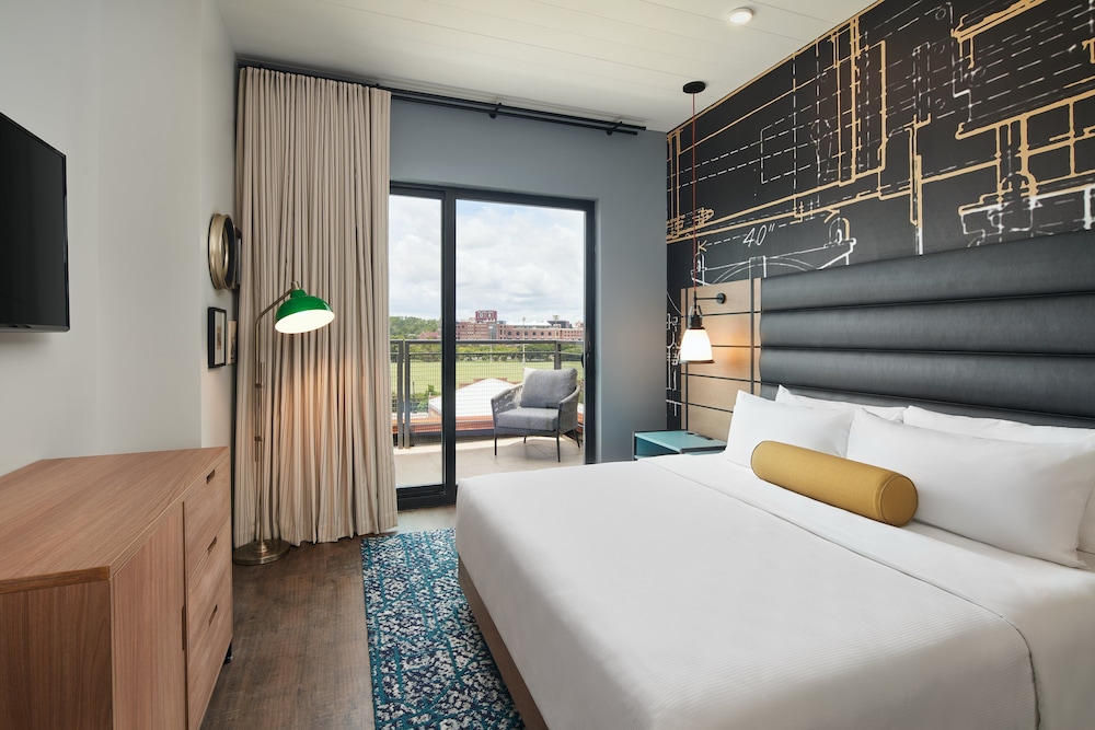 Hotel Indigo Tallahassee Collegetown by IHG - photo 18