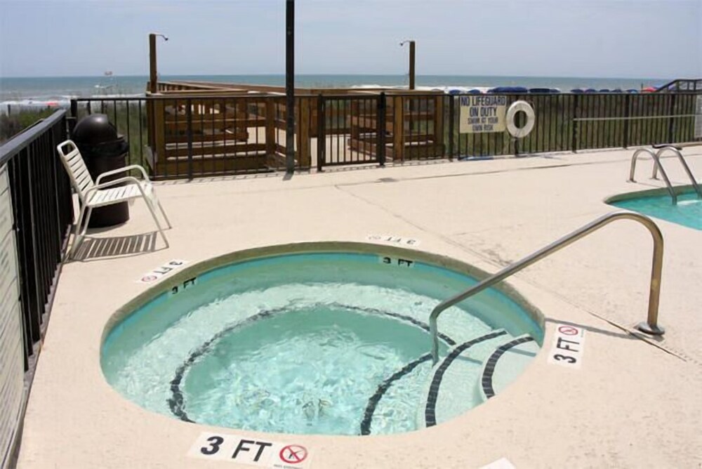 Springs Towers 401 by RedAwning - photo 10