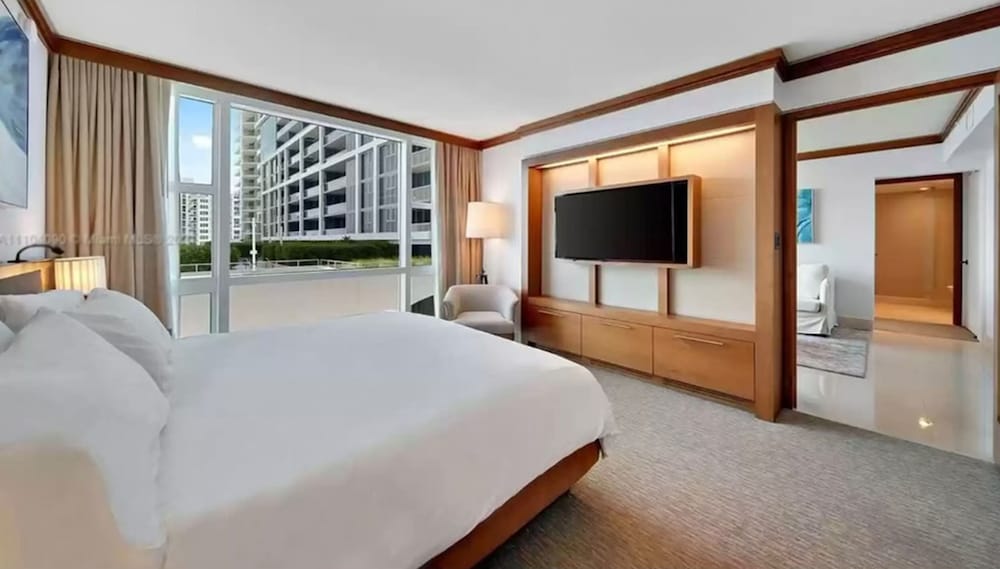 Luxury Condo Wellness Spa Resort By LMC - photo 11
