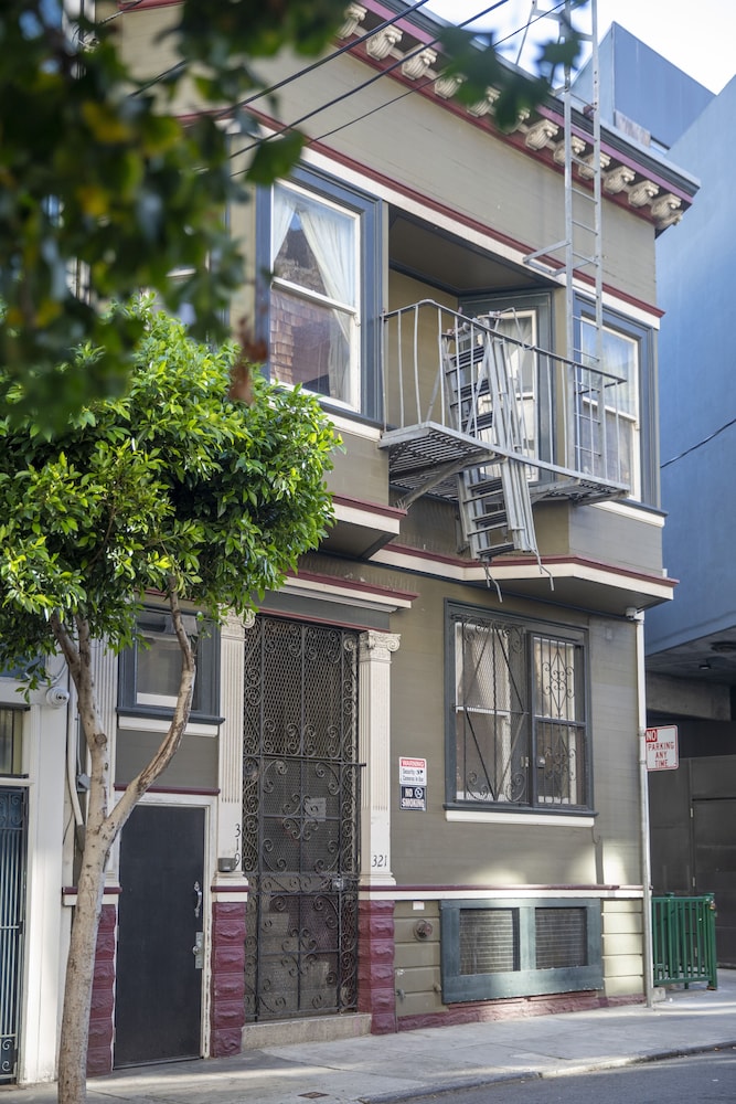 The Annex Hayes Valley - photo 20