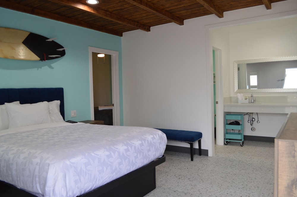 Calafia Inn - photo 26