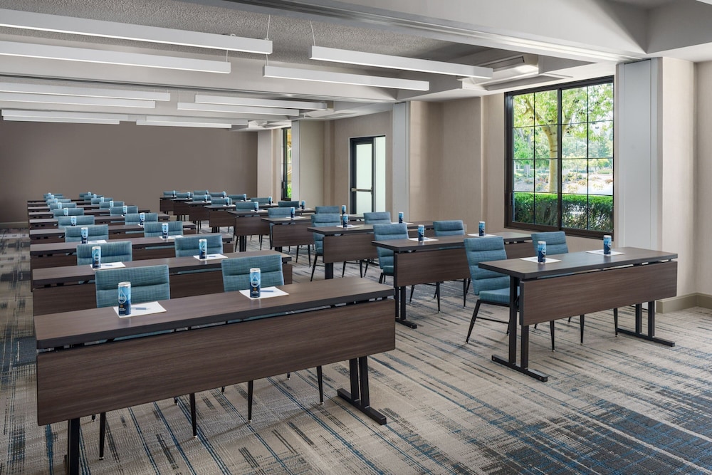 Four Points by Sheraton Pleasanton - photo 31
