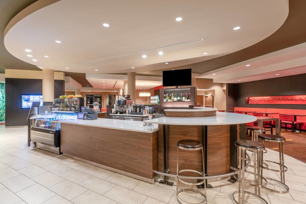 Courtyard by Marriott Wilkes Barre Arena - photo 16