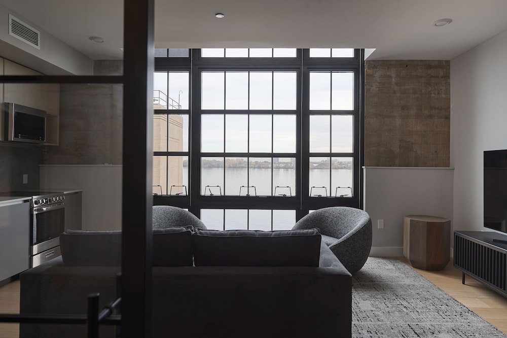 Riversuites at The Battery - photo 15