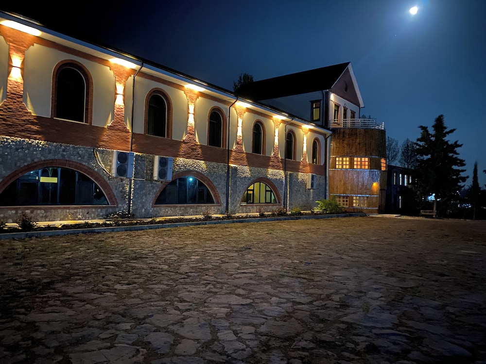Winery Chabiant Hotel in Geoktschai, Azerbaijan
