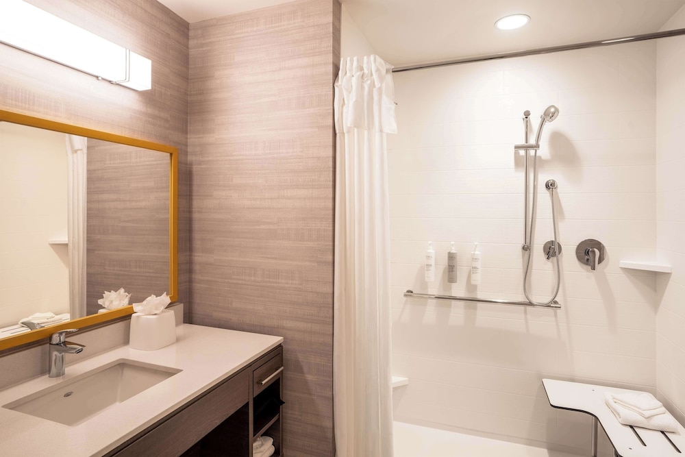 Home2 Suites by Hilton Bozeman Midtown - photo 45