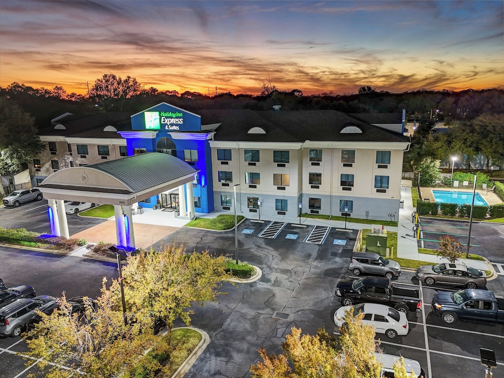 Holiday Inn Express & Suites Jacksonville Atlantic Beach by IHG in Atlantic Beach, United States