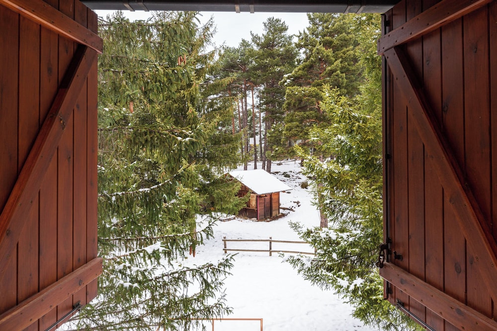 Hotel Restaurant Camp del Serrat in Les Escaldes, Andorra