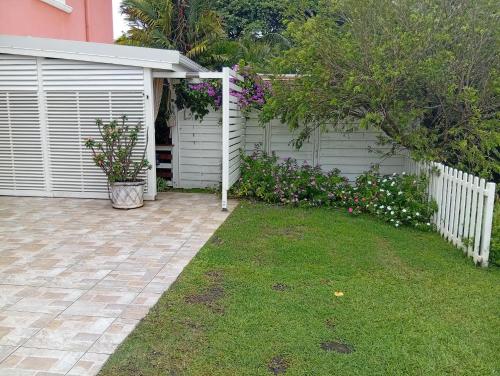 Les Bromélias chez Djo et Rosy — 4-Star Luxury Hotel in Sainte-Marie, Martinique