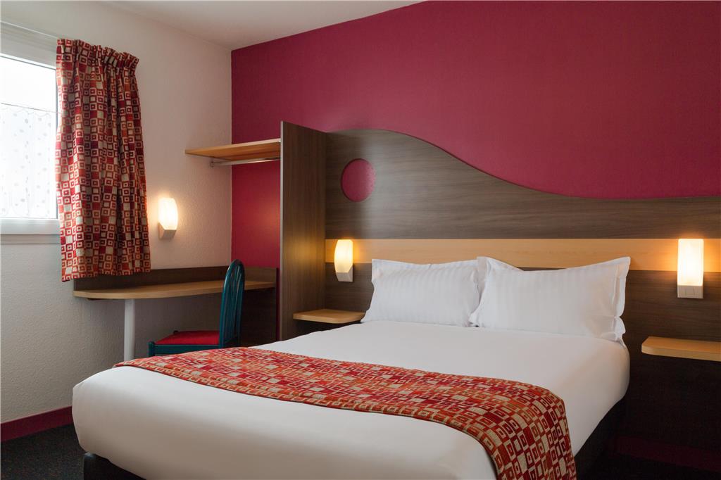 The Originals City Hotel Helios — Mably