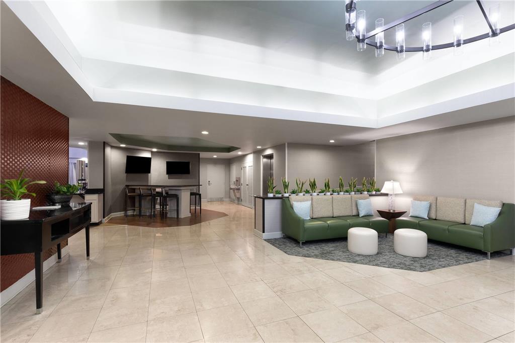 Wingate by Wyndham Greensboro Coliseum - photo 6
