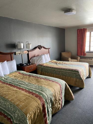 Redbud Inn - photo 34