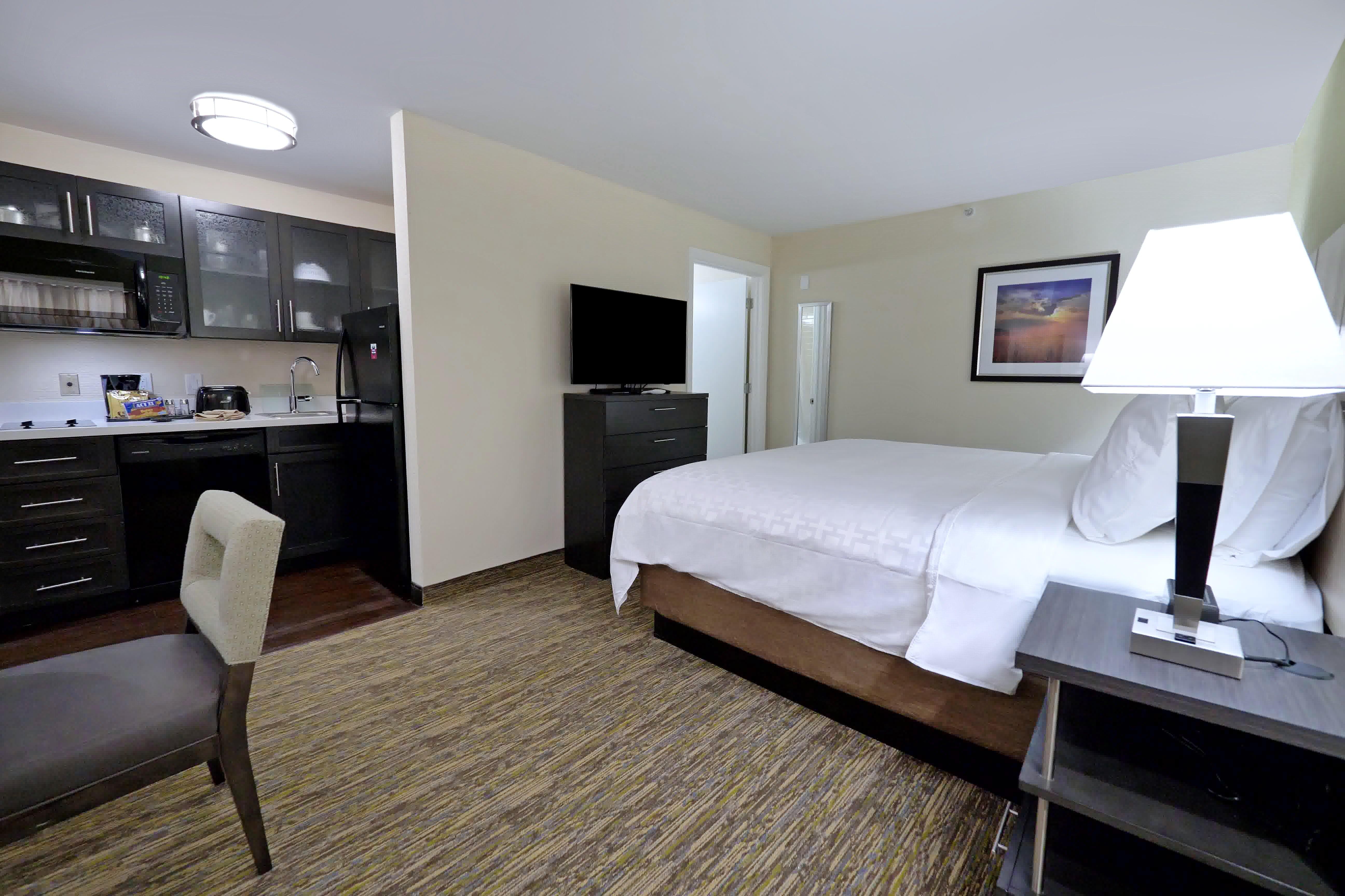 Candlewood Suites Dallas Plano W Medical Ctr - photo 8