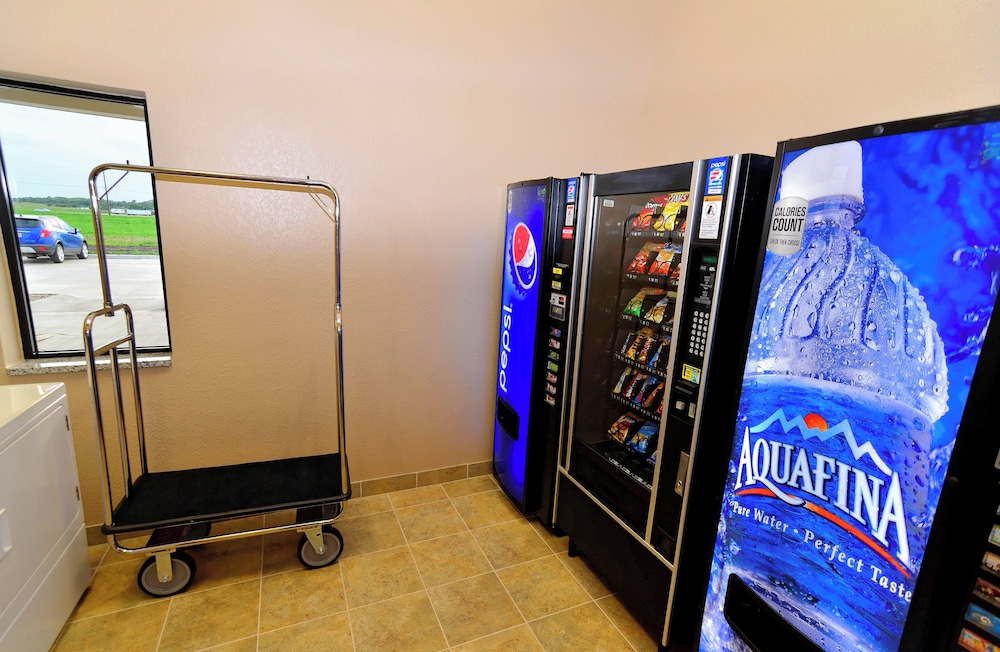 Cobblestone Inn & Suites Monticello - photo 43