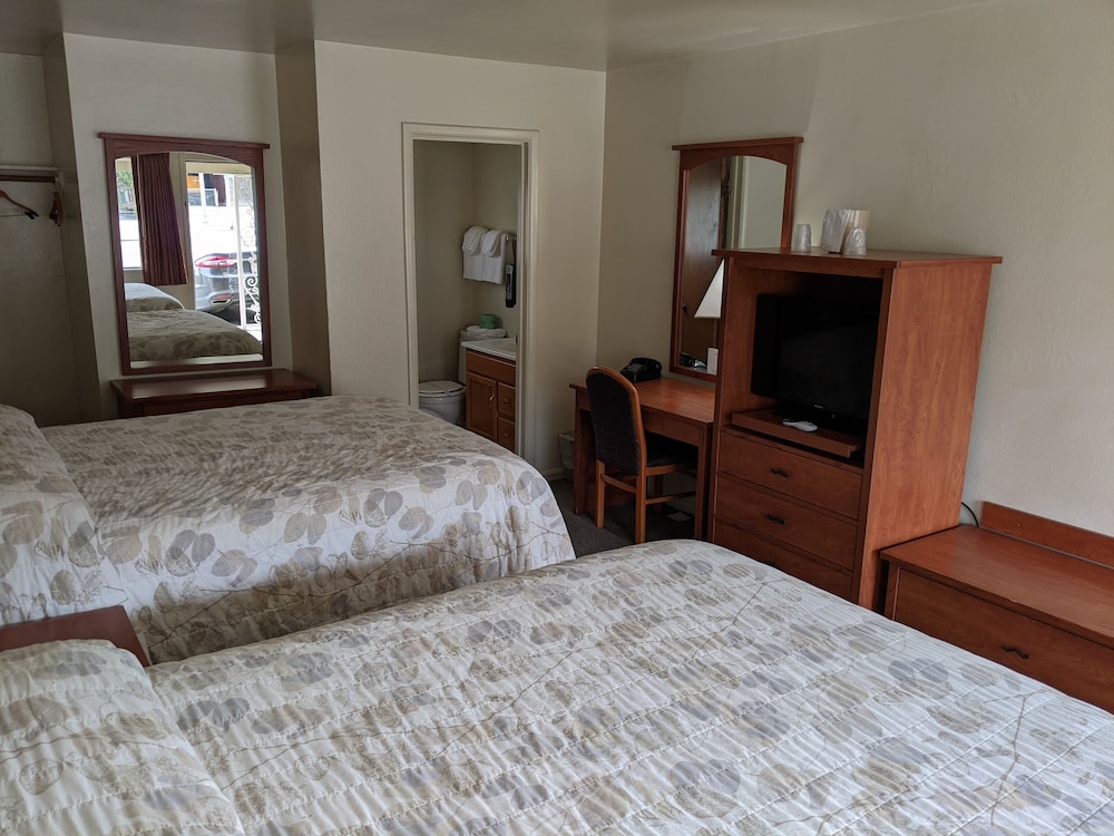 Hi Lo Motel Cafe and RV Park - photo 7