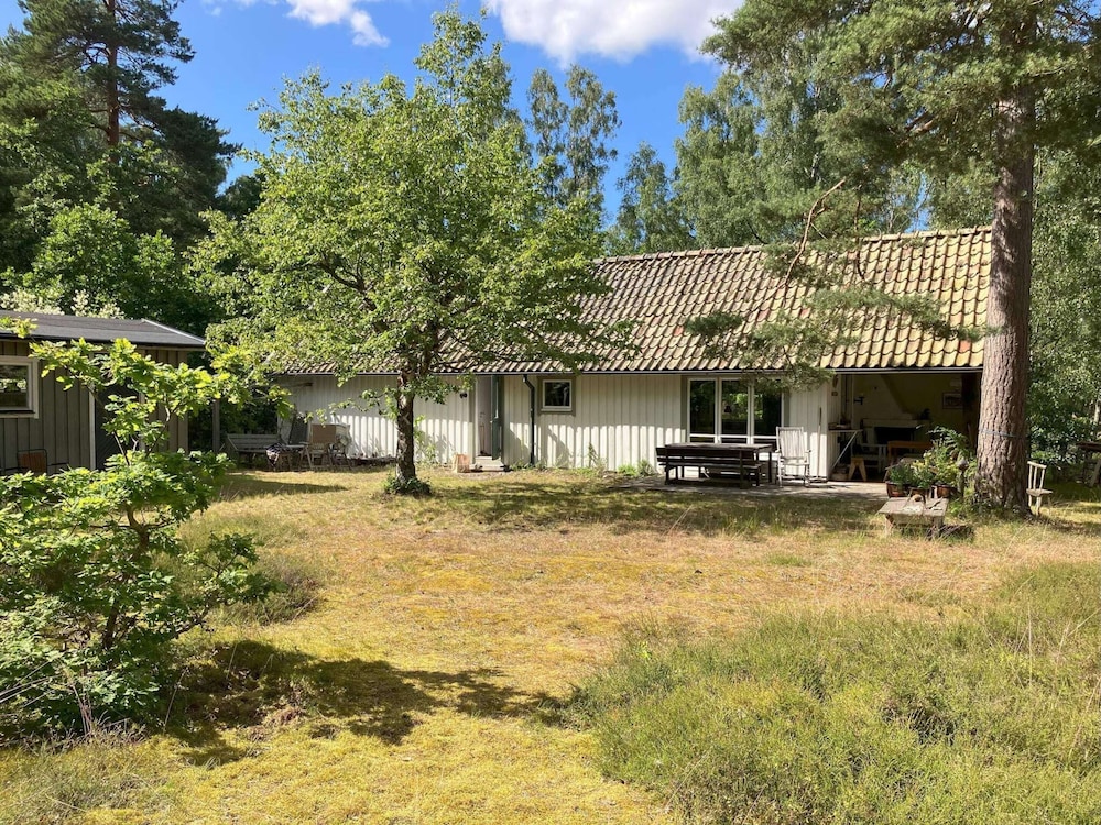 Perfect Family Getaway in Osterlen — hotel in Degeberga