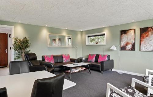 Lovely Home In Grindsted With Wifi — Grindsted — photo 3